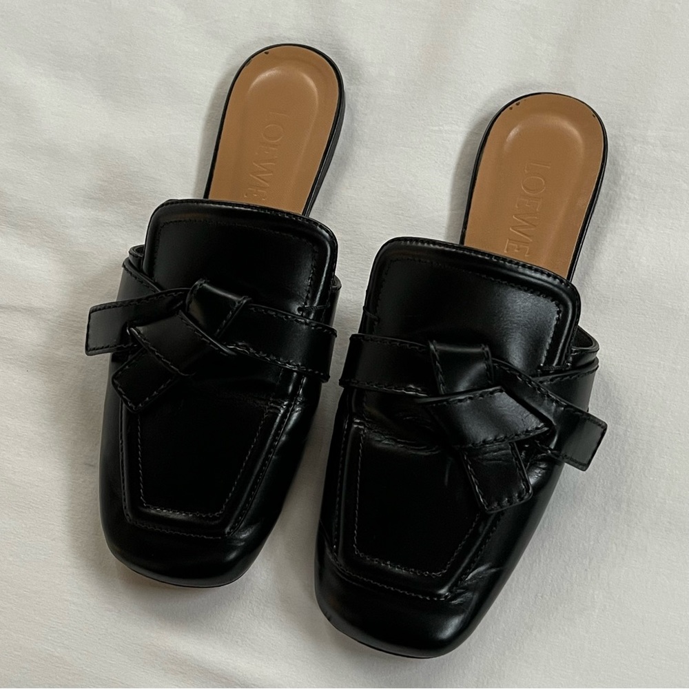 Loewe Leather Flats